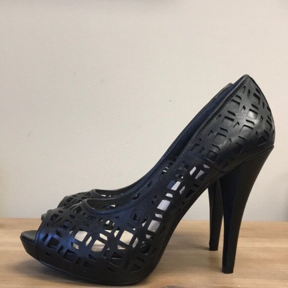 Rosegold Women's Lane Peep-Toe Pump - Picture 2 of 5